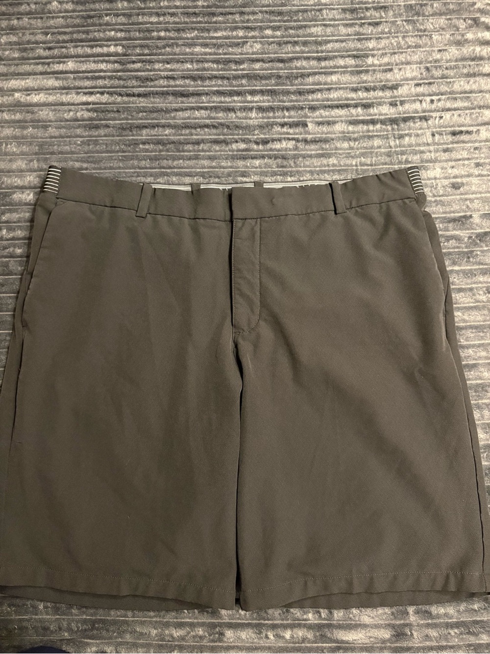 Nike Men's Grey Flat-Front Dri-Fit Shorts